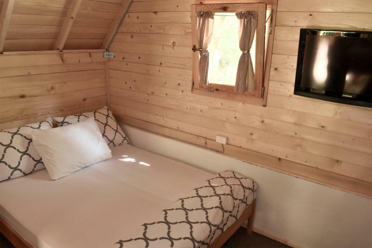 Tara Inn Resort Bastasi Eksteriør bilde